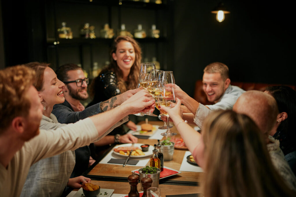 A Foodie’s Guide to Sayville: Where to Eat, Sip, and Savor in One of Islip’s Culinary Gems